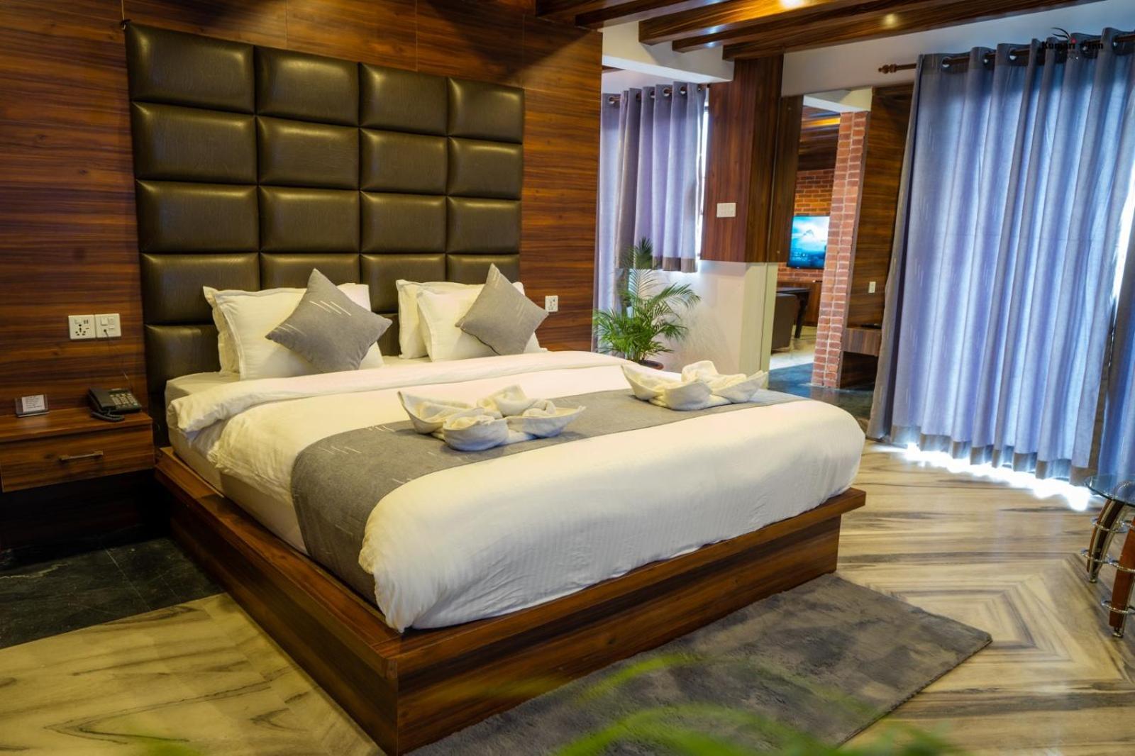 Kumari Star Inn ポカラ エクステリア 写真